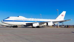 Photo of 73-1676 - Boeing E-4B operated by US Air Force