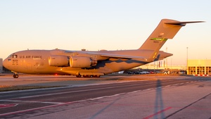 Photo of 08-8201 - Boeing C-17A Globemaster III operated by US Air Force