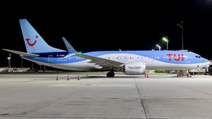 Photo of G-TUMK - Boeing 737 MAX 8 operated by TUI Airways