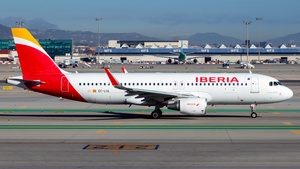 Photo of EC-LUL - Airbus A320-216 operated by Iberia