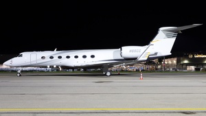 Photo of N65CC - Gulfstream GV-SP (G550) operated by Crown Equipment