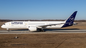 Photo of D-ABPR - Boeing 787-9 Dreamliner operated by Lufthansa