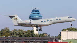 Photo of MM62329 - Gulfstream GV-SP (G550) operated by Italian Air Force
