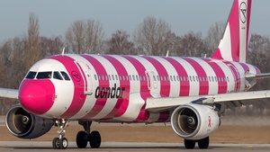 Photo of D-AICS - Airbus A320-214 operated by Condor