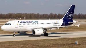 Photo of D-ABGP - Airbus A319-112 operated by Lufthansa City Airlines