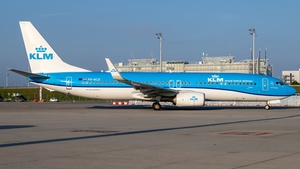 Photo of PH-BCD - Boeing 737-8K2 operated by KLM Royal Dutch Airlines