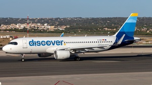 Photo of D-AIWI - Airbus A320-214 operated by Discover Airlines