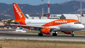Photo of G-EZFR - Airbus A319-111 operated by easyJet