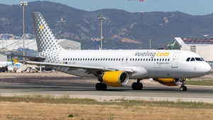 Photo of EC-JSY - Airbus A320-214 operated by Vueling