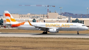 Photo of OY-TCI - Airbus A321-211 operated by Sunclass Airlines