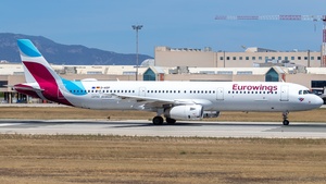 Photo of D-AIDP - Airbus A321-231 operated by Eurowings