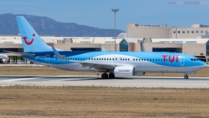 Photo of G-TUKX - Boeing 737-8K5 operated by TUI Airways