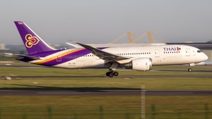 Photo with serial 38757 - Boeing 787-8 Dreamliner