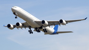 Photo of D-AUSZ - Airbus A340-642 operated by Universal Sky Carrier