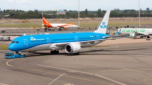 Photo of PH-BHE - Boeing 787-9 Dreamliner operated by KLM Royal Dutch Airlines
