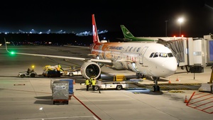 Photo of B-302T - Airbus A321-271N operated by Sichuan Airlines