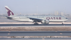 Photo of A7-BBI - Boeing 777-2DZ(LR) operated by Qatar Airways