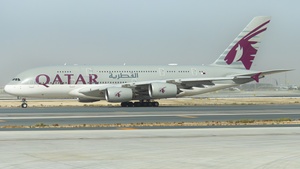 Photo of A7-APE - Airbus A380-861 operated by Qatar Airways