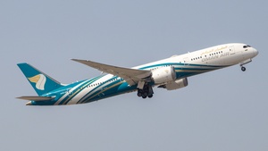 Photo with serial 38795 - Boeing 787-9 Dreamliner