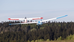 Photo of OO-ZON - Schleicher K 8B operated by Private