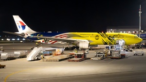 Photo of 9M-MTG - Airbus A330-323 operated by Malaysia Airlines