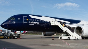 Photo of D-AIXL - Airbus A350-941 operated by Lufthansa
