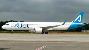 TC-LUR - Airbus A321-271NX
