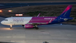 9H-WAV - Airbus A320-232