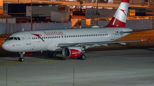 OE-LBI - Airbus A320-214