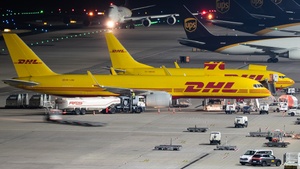 Photo of OE-LNQ - Boeing 757-223(PCF) operated by DHL Air Austria