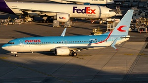 Photo of EI-HIM - Boeing 737-8ME operated by Neos