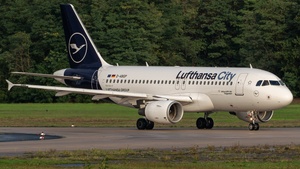 Photo of D-ABGP - Airbus A319-112 operated by Lufthansa City Airlines