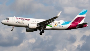 Photo of D-AEWP - Airbus A320-214 operated by Eurowings