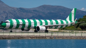 Photo of D-ANMX - Airbus A321-271NX operated by Condor