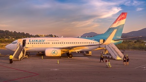 LX-LBR - Boeing 737-7K2