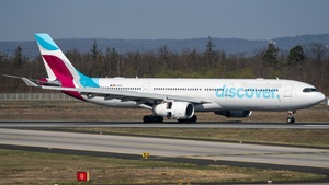 Photo of D-AFYR - Airbus A330-343 operated by Discover Airlines