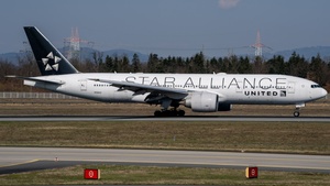 N78017 - Boeing 777-224(ER)