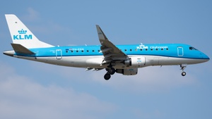 Photo of PH-EXG - Embraer ERJ-175STD operated by KLM Cityhopper