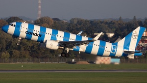 Photo of D-AICT - Airbus A320-214 operated by Condor