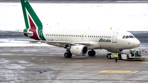 Photo of EI-IMF - Airbus A319-112 operated by Alitalia