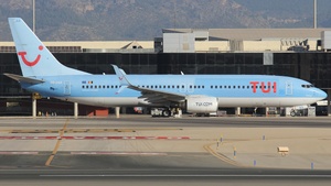 Photo of OO-JAA - Boeing 737-8BK operated by TUI Airlines Belgium