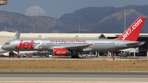Photo of G-LSAI - Boeing 757-21B operated by Jet2