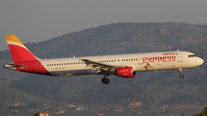 Photo of EC-JLI - Airbus A321-213 operated by Iberia Express