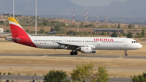 Photo of EC-IGK - Airbus A321-213 operated by Iberia