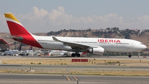 Photo of EC-MNL - Airbus A330-202 operated by Iberia