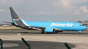 Photo of EI-AZC - Boeing 737-86J(SF) operated by Amazon Prime Air (opb ASL Airlines Ireland)