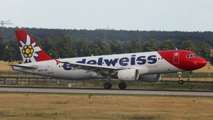 Photo of HB-JJK - Airbus A320-214 operated by Edelweiss Air
