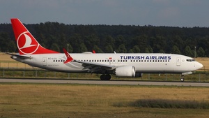 Photo of TC-LCS - Boeing 737 MAX 8 operated by Turkish Airlines