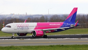 Photo of HA-LJB - Airbus A320-271N operated by Wizz Air