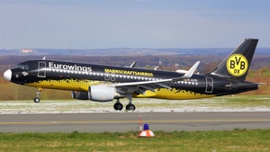 Photo of D-AIZR - Airbus A320-214 operated by Eurowings